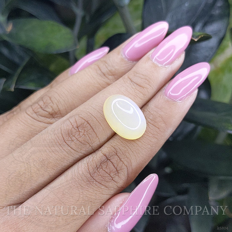 14.16 Ct. Cabochon Moonstone from Ceylon (Sri Lanka)