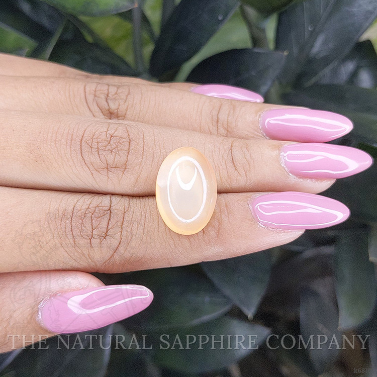 14.24 Ct. Cabochon Moonstone from Ceylon (Sri Lanka)