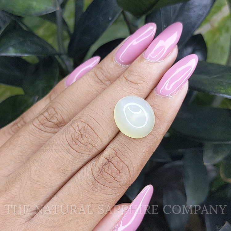 12.02 Ct. Cabochon Moonstone from Ceylon (Sri Lanka)