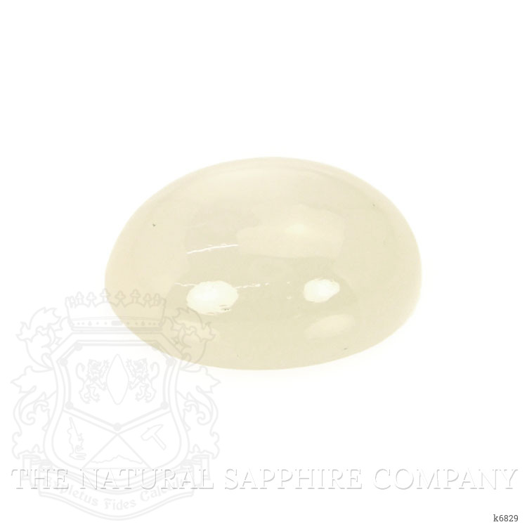 8.82 Ct. Cabochon Moonstone from Ceylon (Sri Lanka)