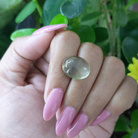 11.68 Ct. Cabochon Moonstone from Ceylon (Sri Lanka) Life Style