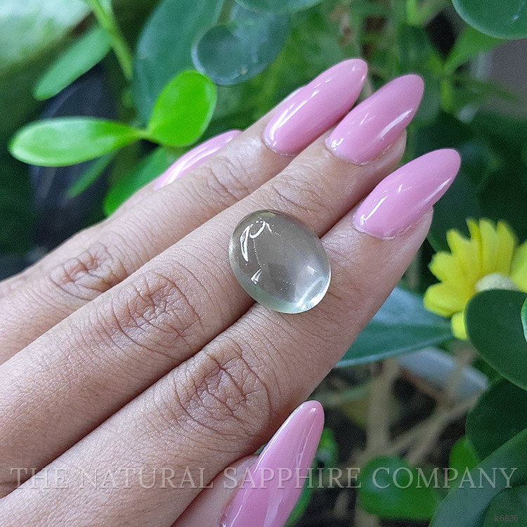 11.68 Ct. Cabochon Moonstone from Ceylon (Sri Lanka)