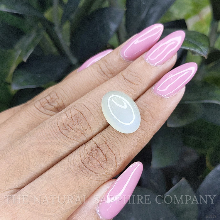 12.24 Ct. Cabochon Moonstone from Ceylon (Sri Lanka)