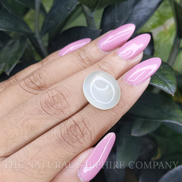 14.59 Ct. Cabochon Moonstone from Ceylon (Sri Lanka)