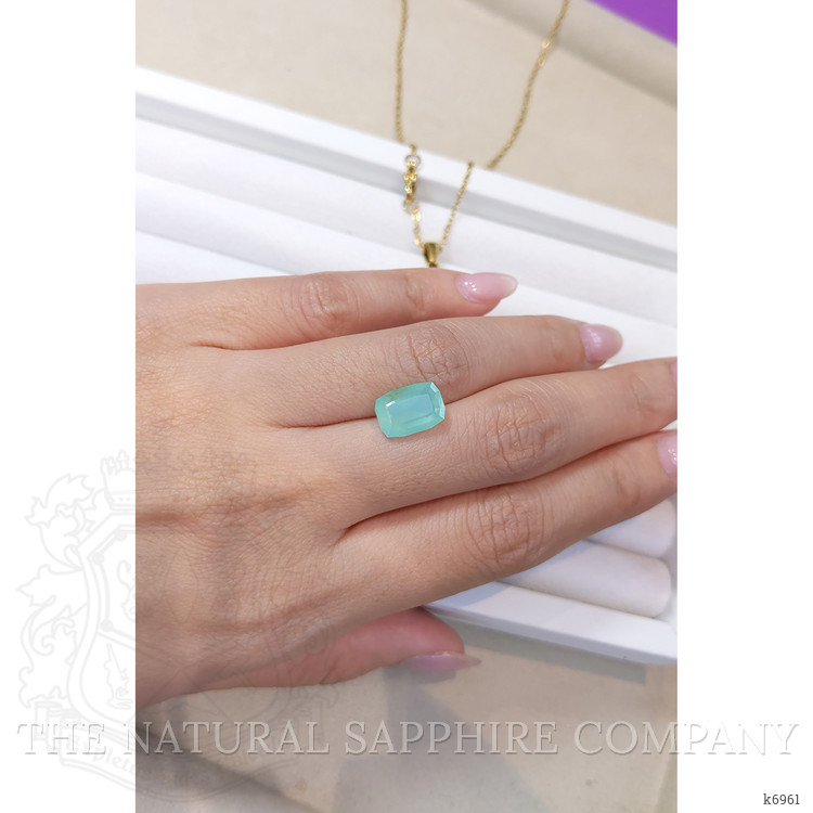 2.43 Ct. Crystal/Jelly Opal from Peru