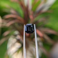 2.21 Ct. Spinel from Ceylon (Sri Lanka) Life Style