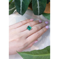 3.98 Ct. Tourmaline from Brazil Life Style
