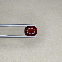 2.57 Ct. Rhodolite Garnet from Burma (Myanmar) Life Style