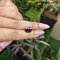 4.98 Ct. Rhodolite Garnet from Tanzania Life Style