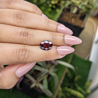 4.47 Ct. Rhodolite Garnet from Tanzania Life Style