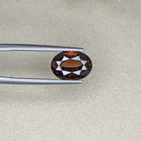 5.12 Ct. Rhodolite Garnet from Ceylon (Sri Lanka) Life Style