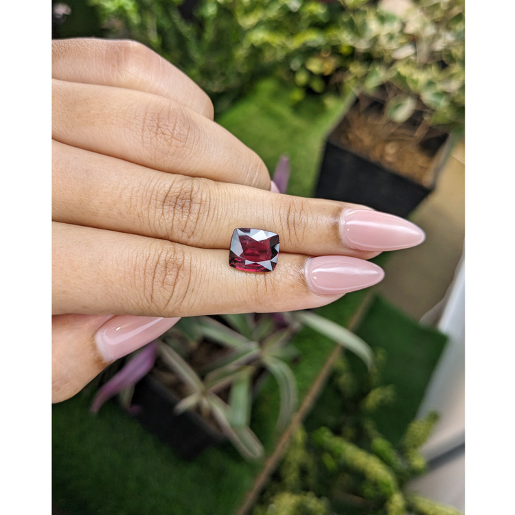 5.43 Ct. Rhodolite Garnet from Tanzania