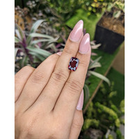 5.09 Ct. Rhodolite Garnet from Zimbabwe Life Style