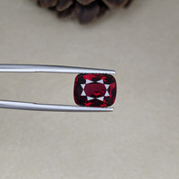 5.31 Ct. Rhodolite Garnet from Zimbabwe Life Style