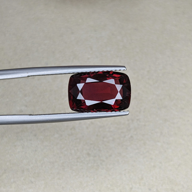 5.81 Ct. Rhodolite Garnet from Zimbabwe
