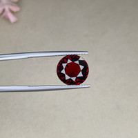 5.21 Ct. Rhodolite Garnet from Zimbabwe Life Style