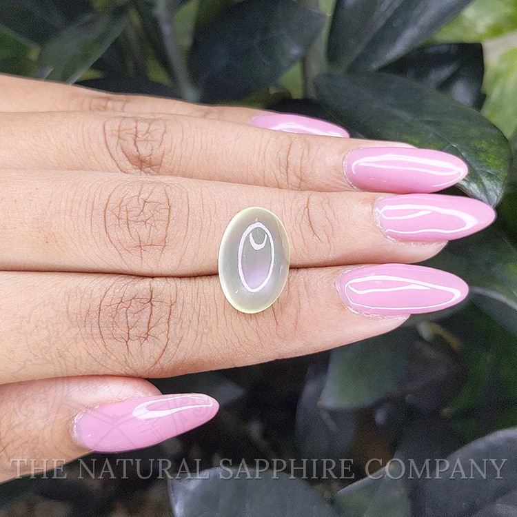 12.00 Ct. Cabochon Moonstone from Ceylon (Sri Lanka)