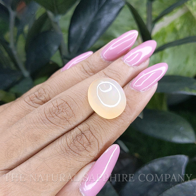 22.22 Ct. Cabochon Moonstone from Ceylon (Sri Lanka)