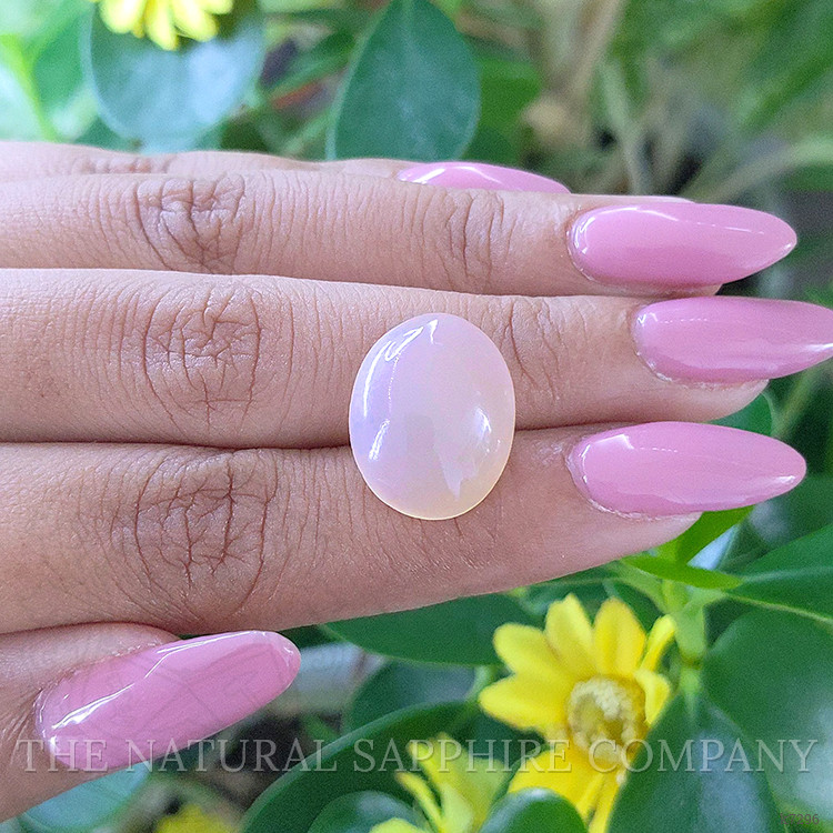 10.08 Ct. Cabochon Moonstone from Ceylon (Sri Lanka)