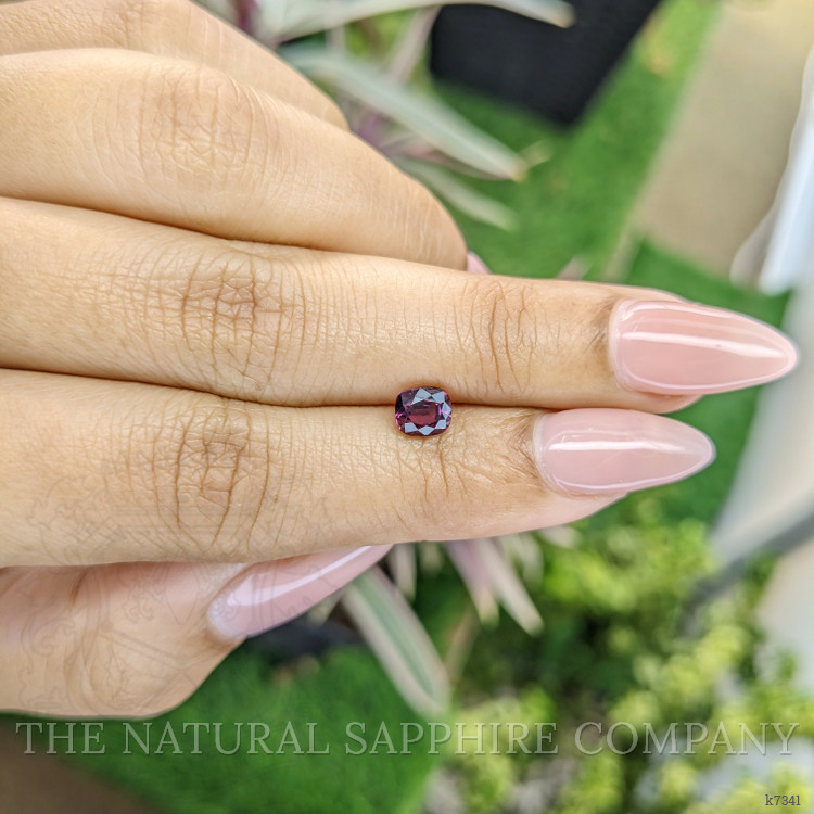 0.95 Ct. Spinel from Ceylon (Sri Lanka)