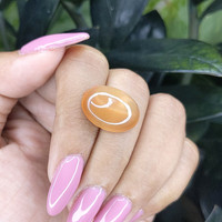 13.34 Ct. Cabochon Moonstone from Ceylon (Sri Lanka) Life Style