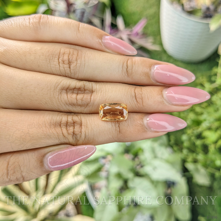 4.53 Ct. Hessonite Garnet from Ceylon (Sri Lanka)