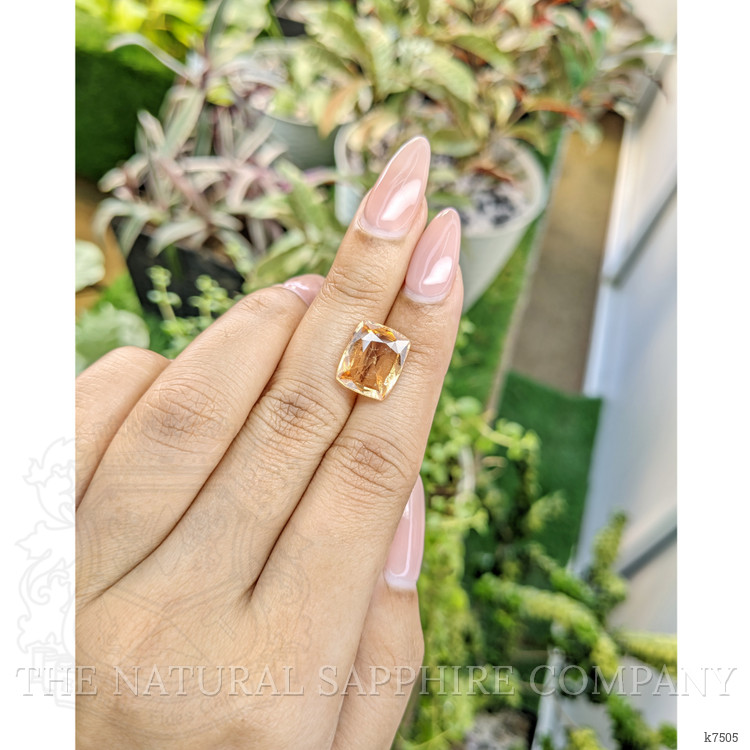 6.81 Ct. Hessonite Garnet from Ceylon (Sri Lanka)