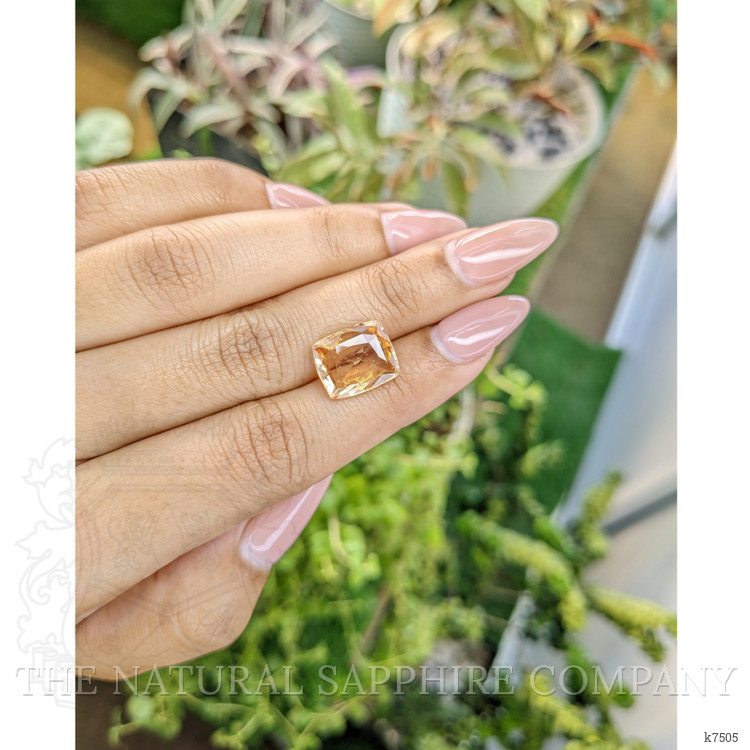 6.81 Ct. Hessonite Garnet from Ceylon (Sri Lanka)