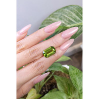 7.27 Ct. Peridot from Pakistan Life Style