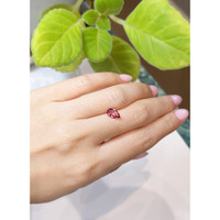 1.14 Ct. Spinel from Ceylon (Sri Lanka) Life Style