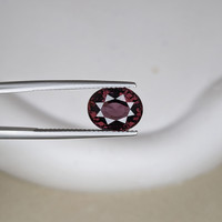 4.17 Ct. Rhodolite Garnet from Ceylon (Sri Lanka) Life Style