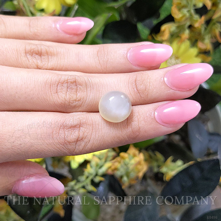 10.79 Ct. Cabochon Moonstone from Ceylon (Sri Lanka)
