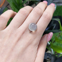 10.42 Ct. Cabochon Moonstone from Ceylon (Sri Lanka) Life Style