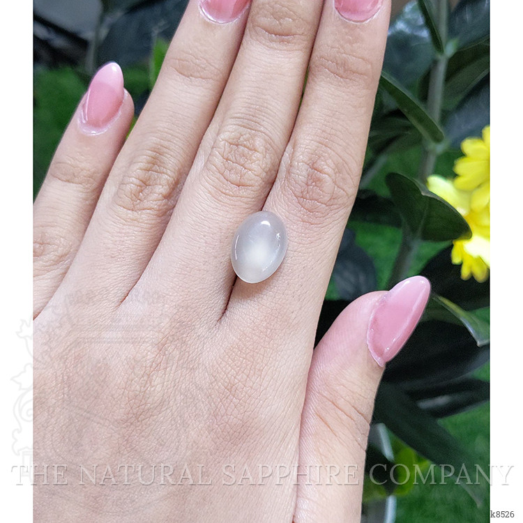 7.66 Ct. Cabochon Moonstone from Ceylon (Sri Lanka)