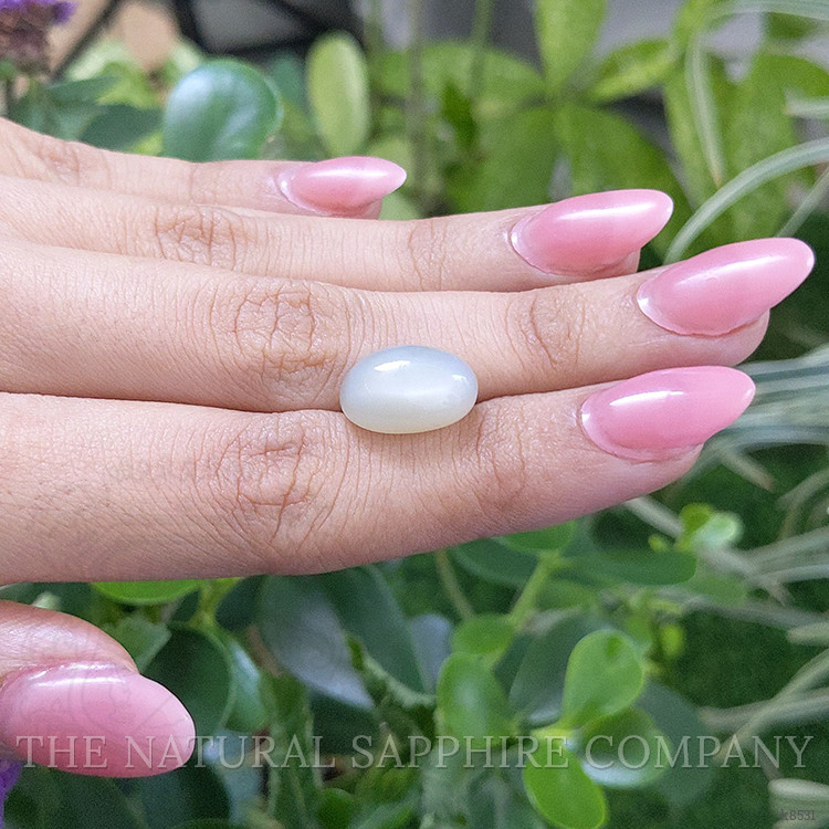 8.31 Ct. Cabochon Moonstone from Ceylon (Sri Lanka)