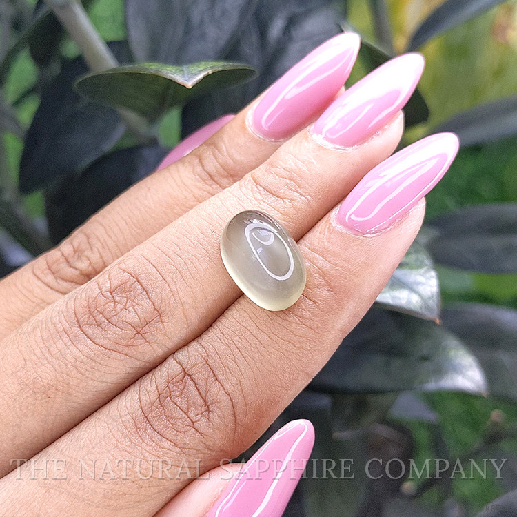 10.79 Ct. Cabochon Moonstone from Ceylon (Sri Lanka)