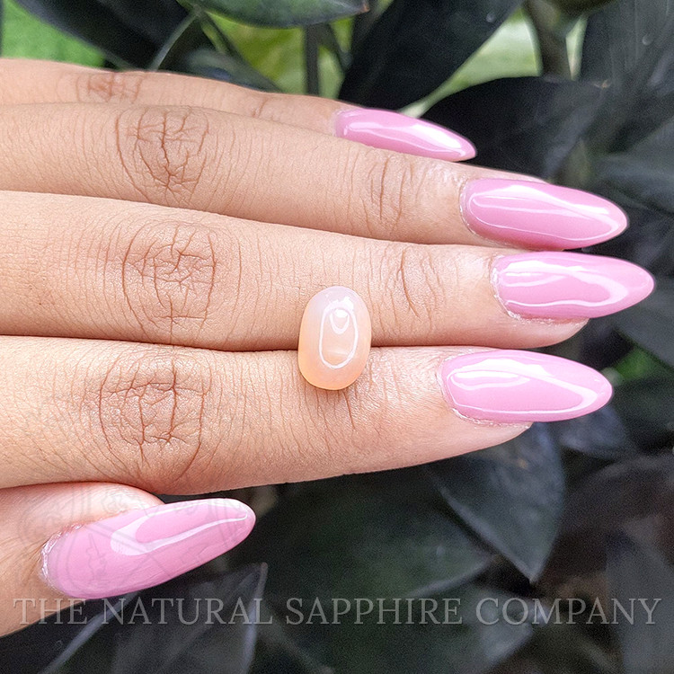 5.51 Ct. Cabochon Moonstone from Ceylon (Sri Lanka)