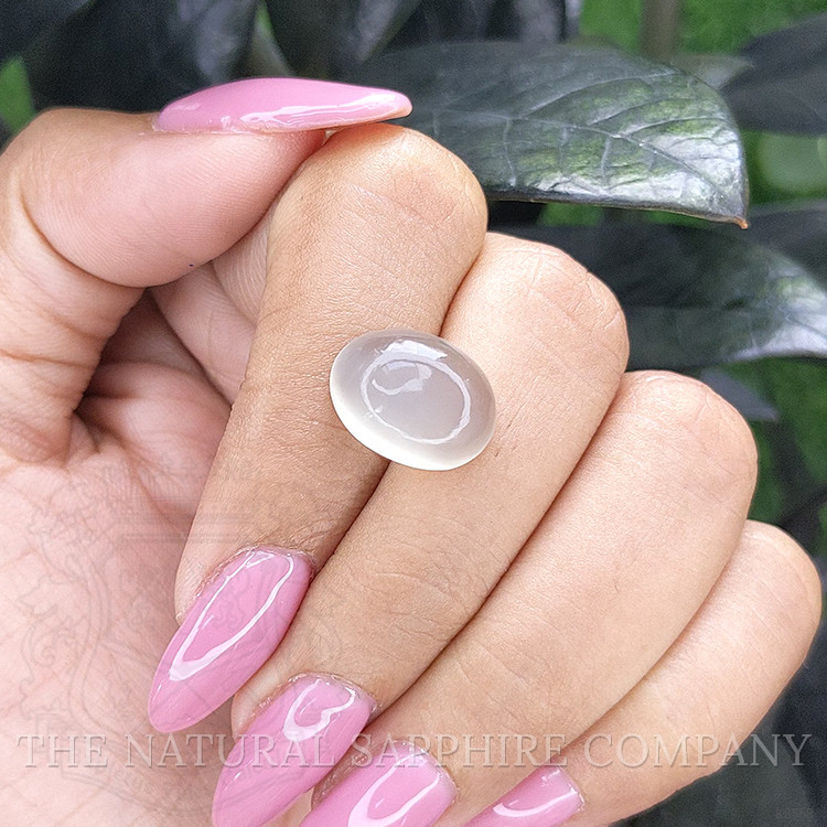 7.19 Ct. Cabochon Moonstone from Ceylon (Sri Lanka)