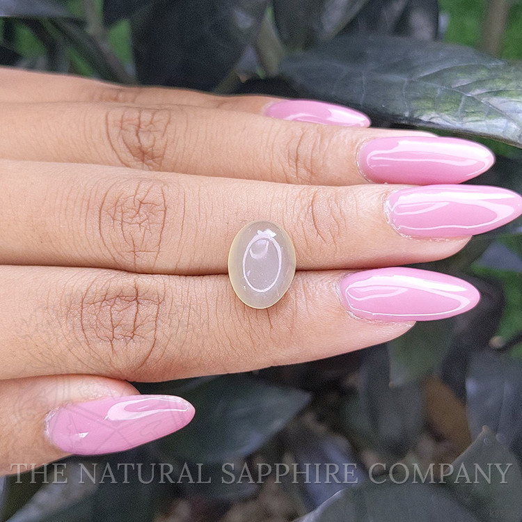 6.10 Ct. Cabochon Moonstone from Ceylon (Sri Lanka)
