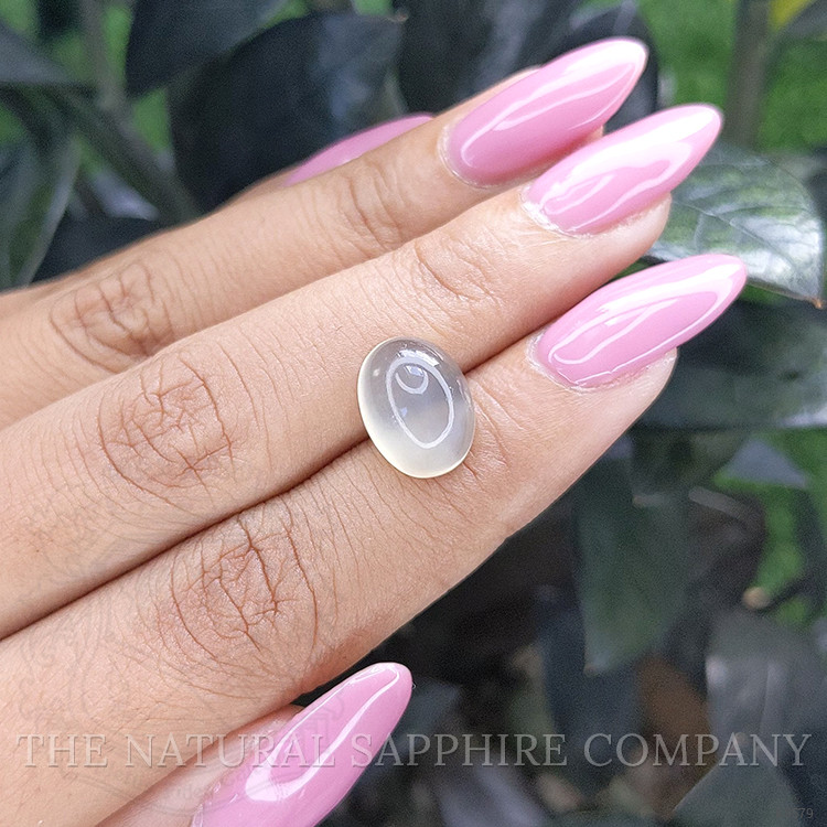 5.61 Ct. Cabochon Moonstone from Ceylon (Sri Lanka)