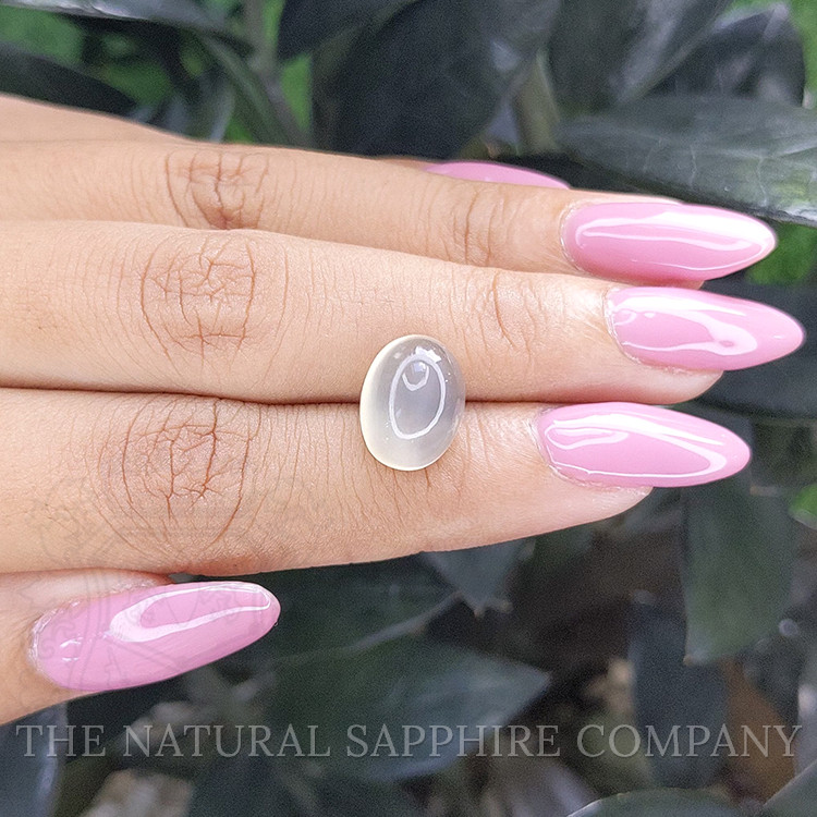5.61 Ct. Cabochon Moonstone from Ceylon (Sri Lanka)