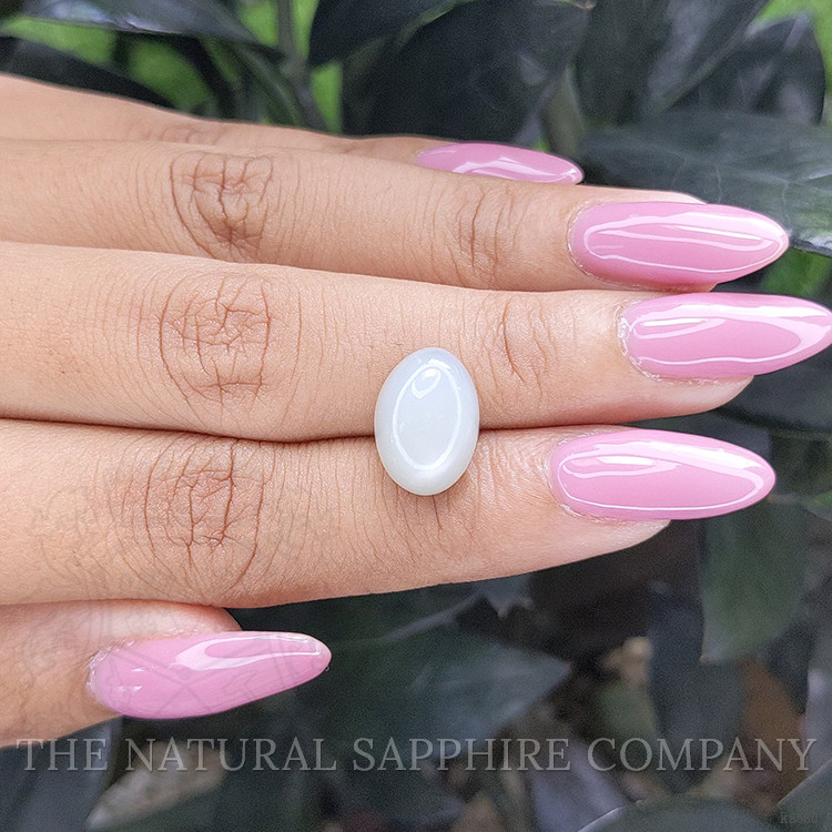 6.19 Ct. Cabochon Moonstone from Ceylon (Sri Lanka)