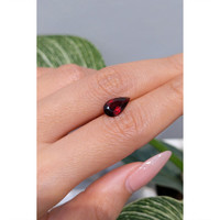 2.18 Ct. Rhodolite Garnet from Tanzania Life Style