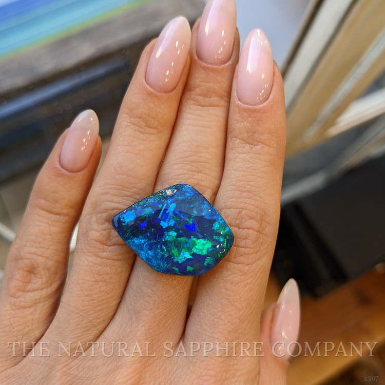 18.75 Ct. Boulder Opal from Australia