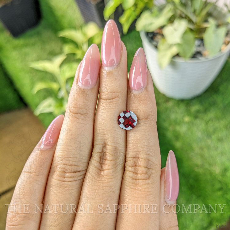 2.35 Ct. Garnet from Ceylon (Sri Lanka)