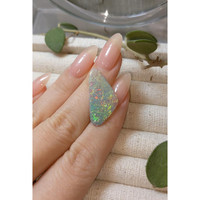 4.71 Ct. White Opal from Australia Life Style