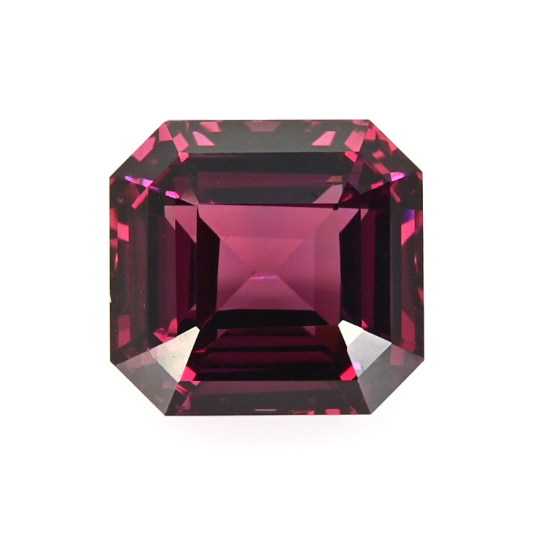 8.32 Ct. Rhodolite Garnet from Madagascar