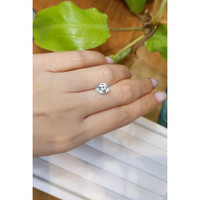 3.50 Ct. Zircon from Malawi Life Style