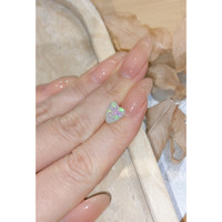 0.73 Ct. White Opal from Australia Life Style