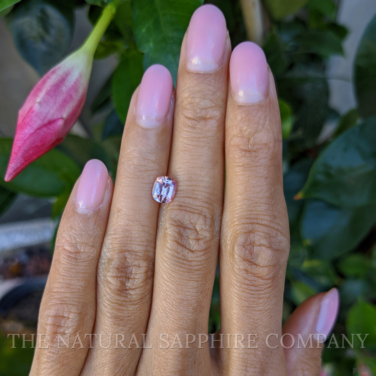 1.07 Ct. Pink Sapphire from Ceylon (Sri Lanka)